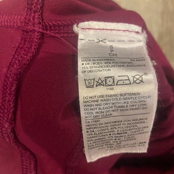 Old Navy Active Go Dry Tech Mesh Leggings Burgundy Sz S - Picture 7 of 7